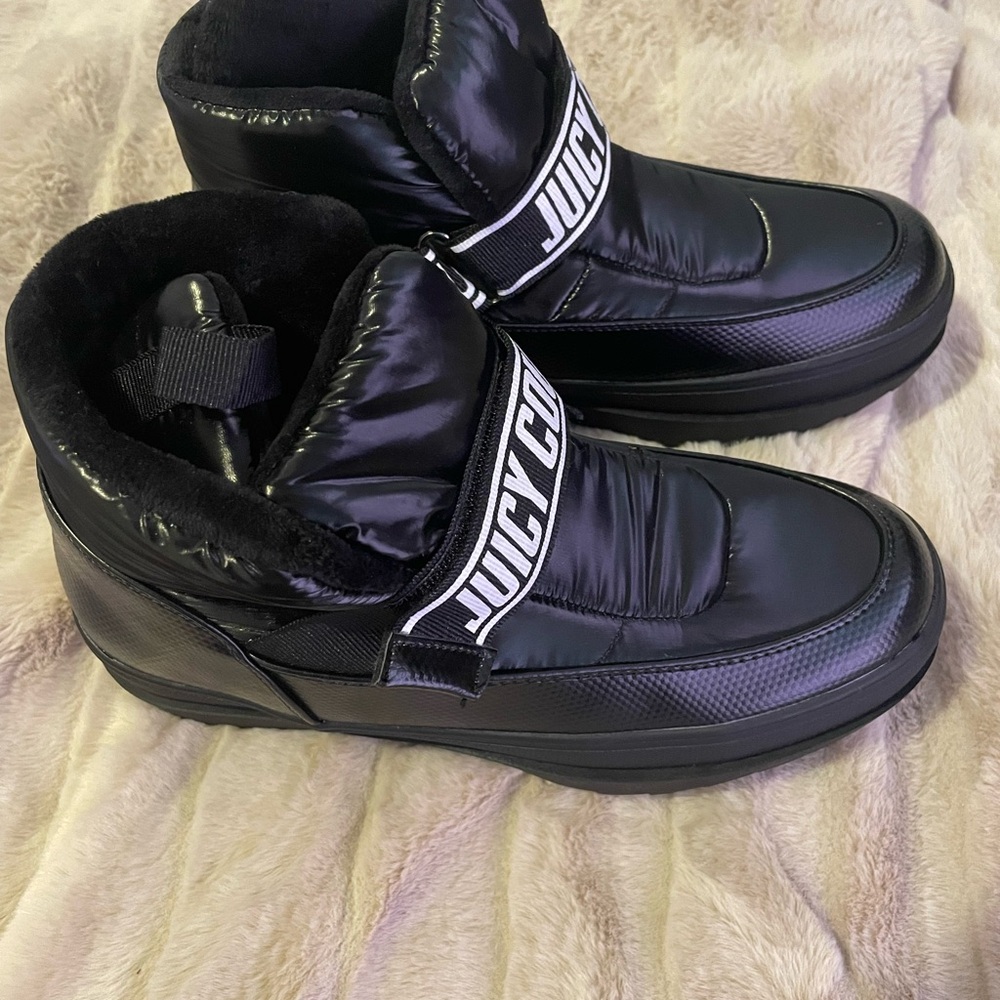Juicy Couture Black Women’s Sneakers